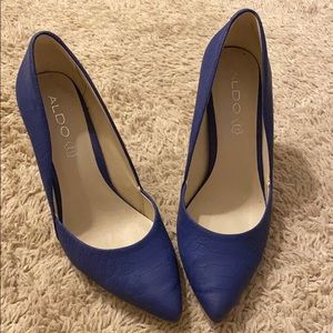 Royal blue pumps